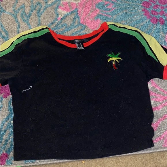 Crop top - Picture 1 of 1